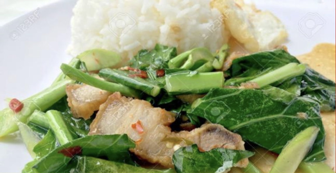 Stir fry kailan with crispy pork rice with egg _0