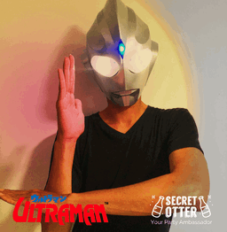 Ultraman full face mask with LED Glowing Eyes!