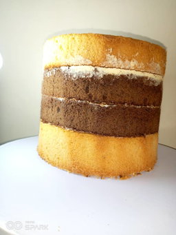 Uncoated Cake