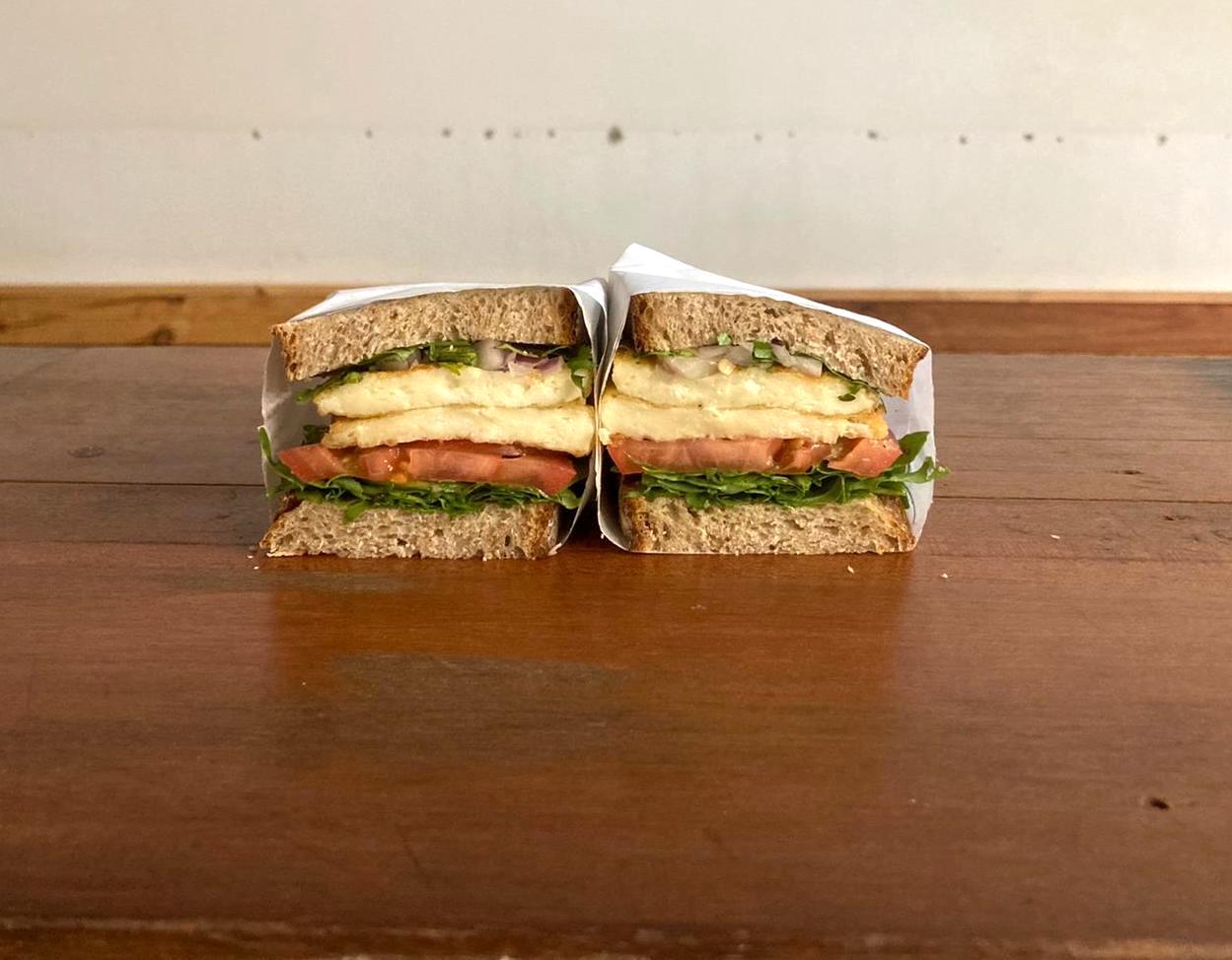 Halloumi sandwich_0