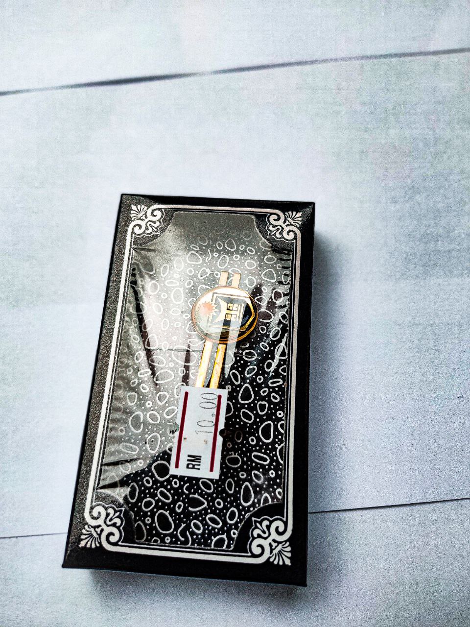 TIE CLIP