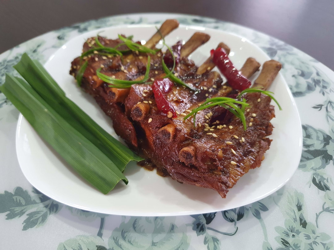 Sticky Caramelised Cola Prime Ribs