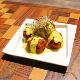 Fiv五 Spanish Meat Balls
