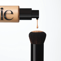 Saie The Base Foundation Brush