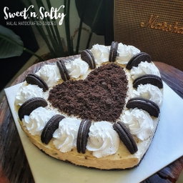 Cookies & Cream Cheesecake