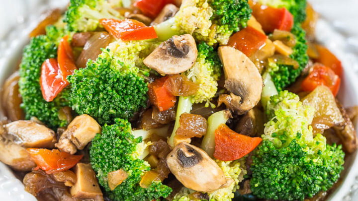 Stir fry brocolli with mix mushroom_0