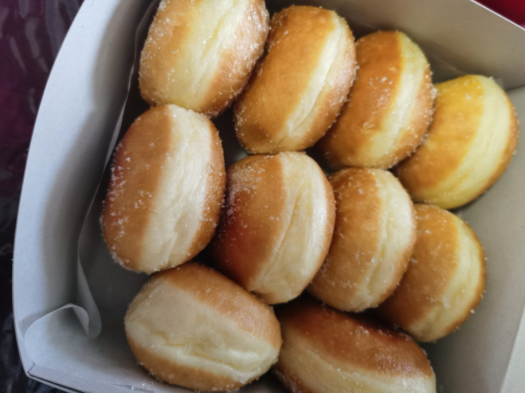 Regular Stuffed Doughnuts 