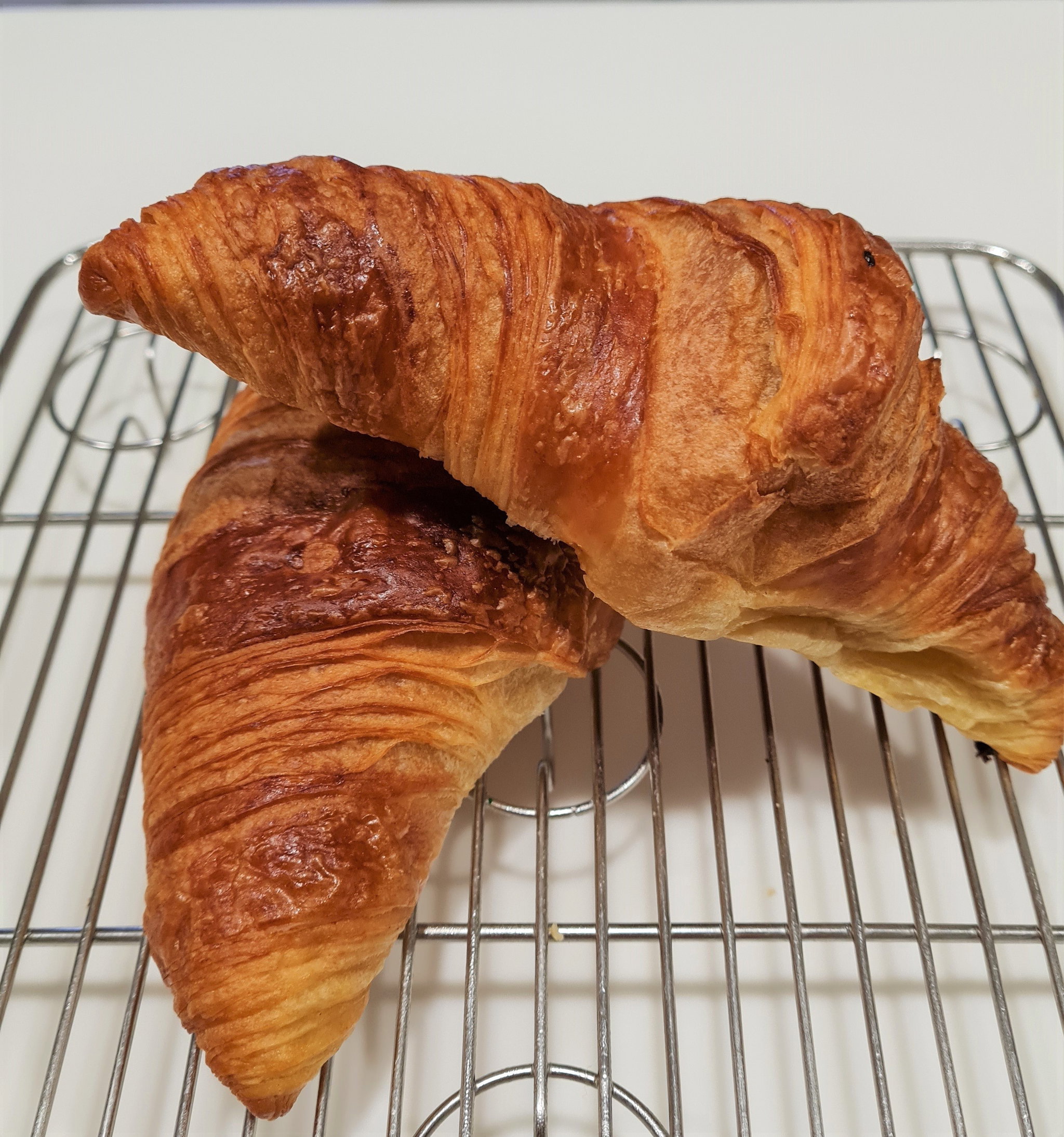 French butter croissant _0