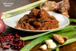 Rendang Tok (Spicy Beef Rendang, Perak Style)