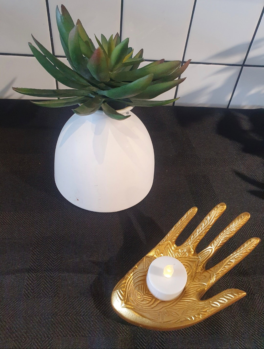 Gold / Black Hand Tealight Crystal Holder_2