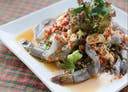 Prawn salad with fish sauce