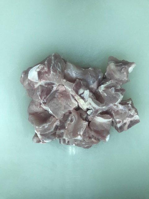 Croco Farm Frozen Crocodile Bone(1Kg/pkt) Buy 10 Packets for $150 and get complimentary delivery_1