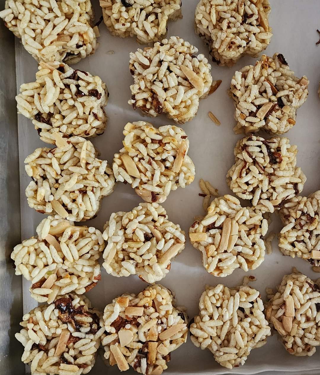 Fried shallot rice crackers!_0