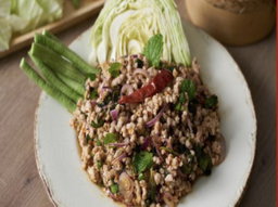 Spicy pork salad