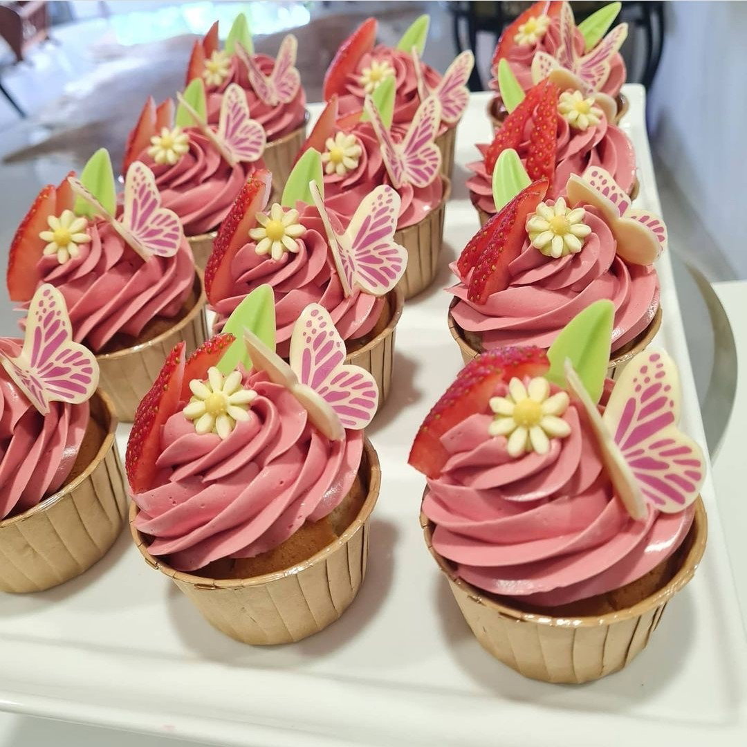 Cupcake with 100% butter cream _0