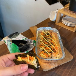 Baked Salmon & Kani Sushi in our signature sauce .........   👍 Chef's Recommend 