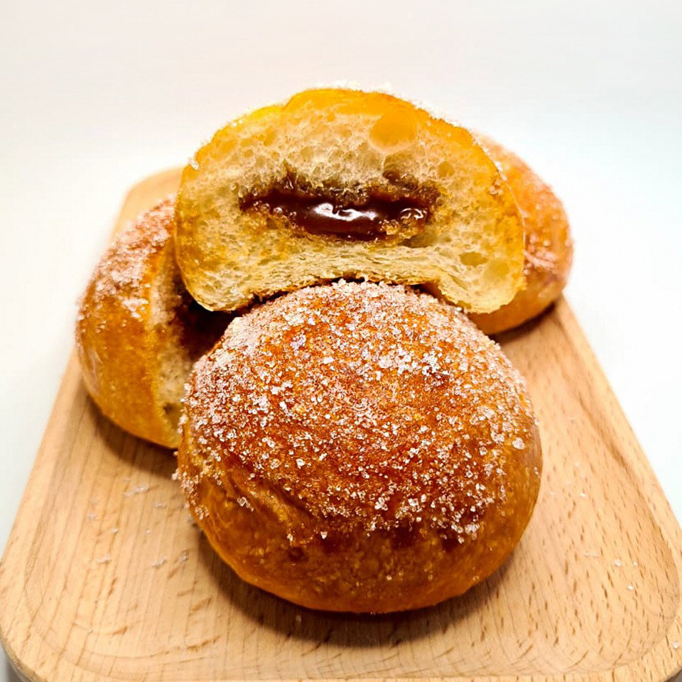 Salted Caramel Bun (1 piece) (SOLD OUT)