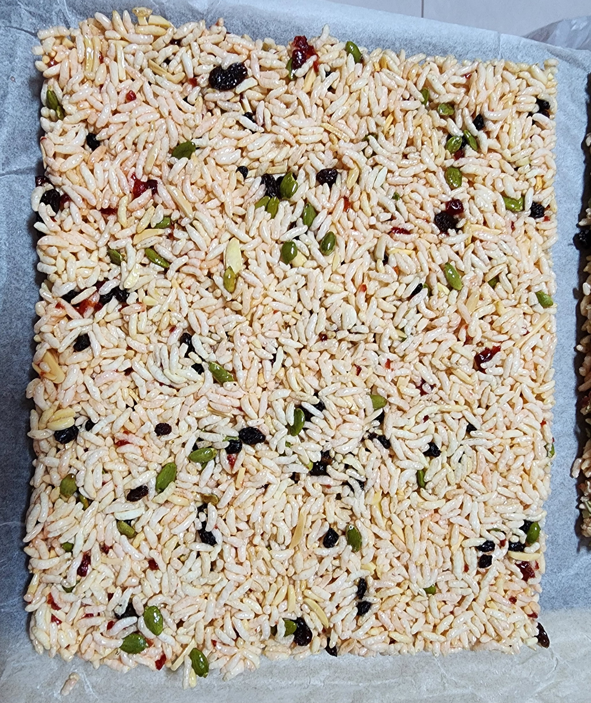 Strawberry rice crackers _2