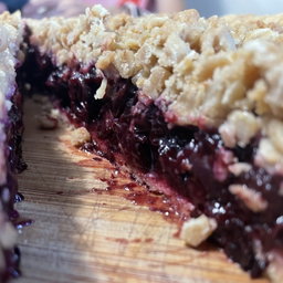 Blueberry Oat Crumble