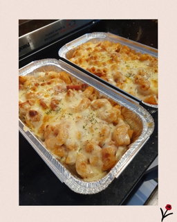 Baked Mac Bolognese (Brulee)