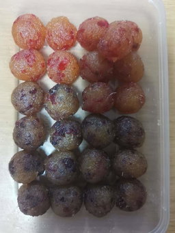 Taiwanese pineapple tarts - 40g each  (Top seller) (10 pcs)(2 flavour)