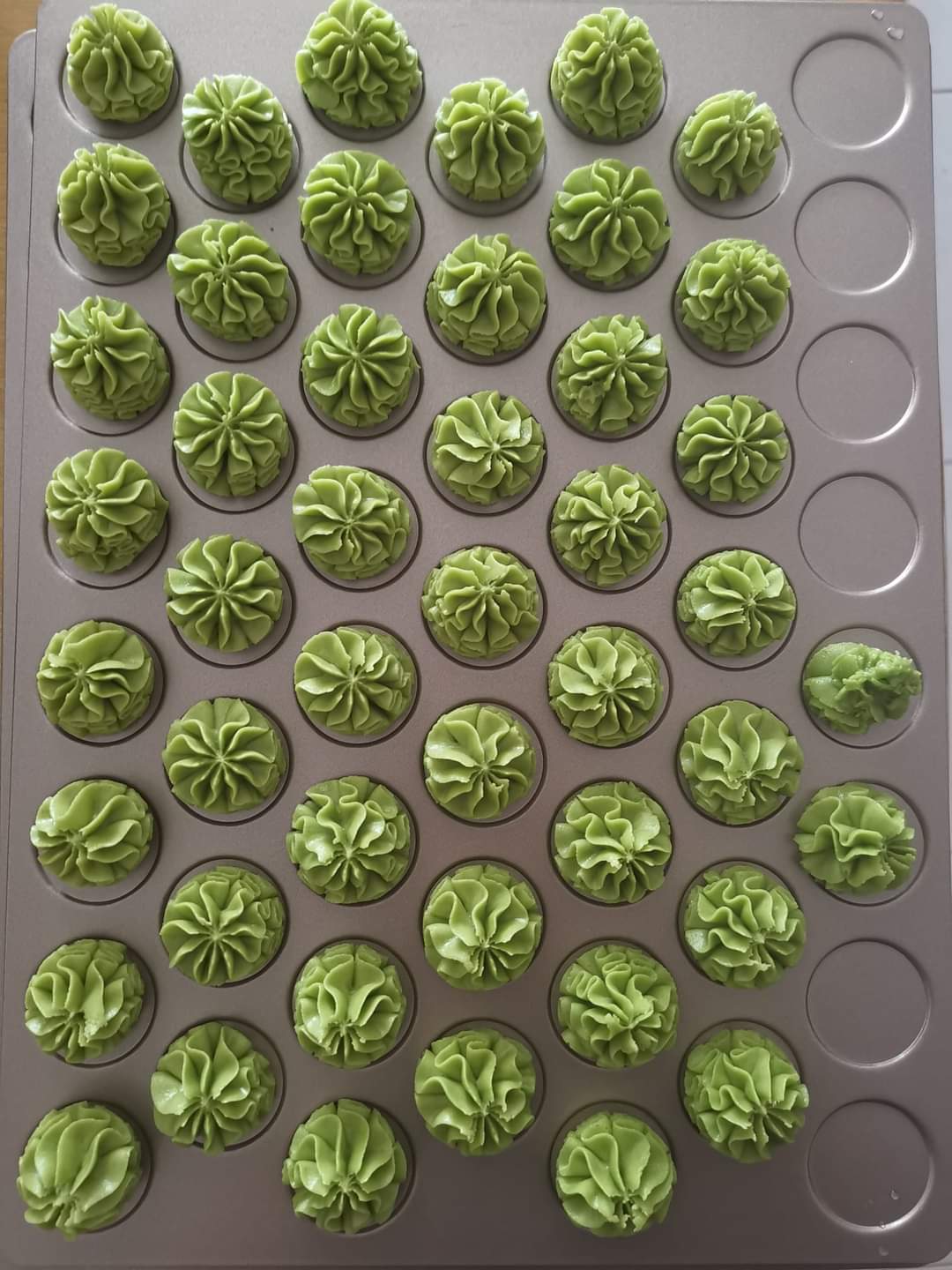 Eggless Matcha butter cookies
