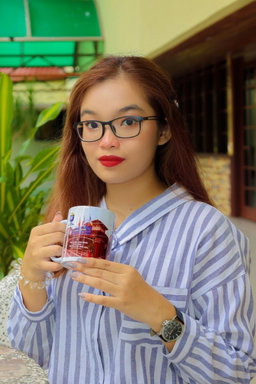 INTURA MUG