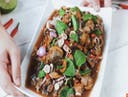 Spicy salad with cockles