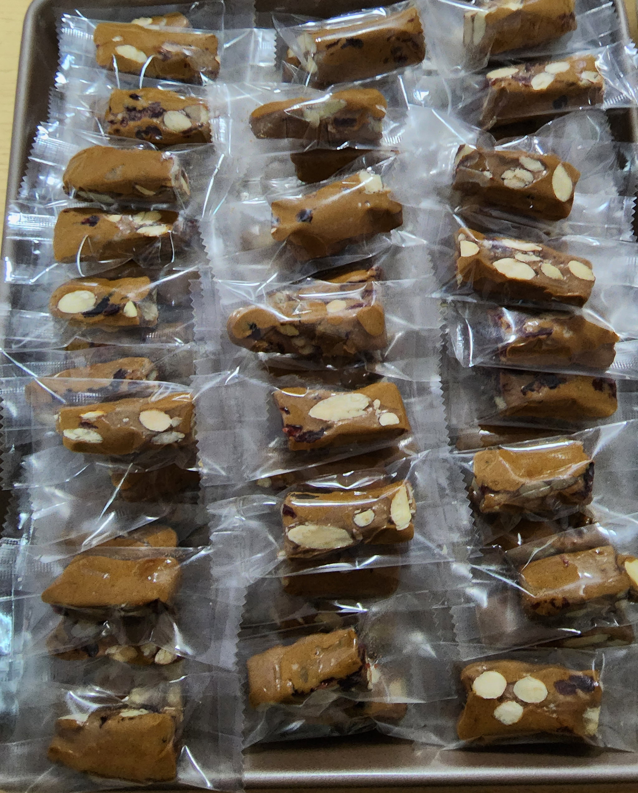 Coffee almonds cranberry nougat_0