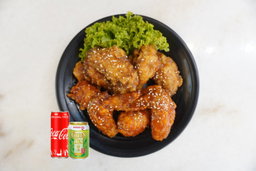 O4. (B) K. Wings 9pcs + 3 Drinks Set Meal
