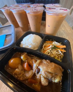 Customised Bento Set (Minimum order of 50 bento sets）