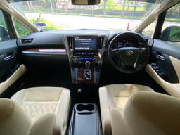 TOYOTA ALPHARD SA