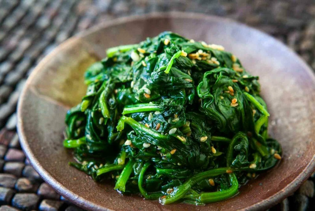 Stir fry spinach with sesame and garlic