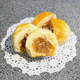 Homemade Big Pineapple Balls (凤梨球)