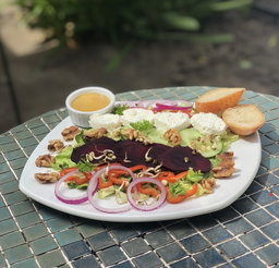 Ensaladas & Quiche