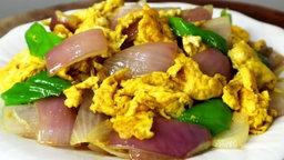 洋葱炒蛋 Onion Omelette