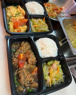 Customised Bento Set (Minimum order of 50 bento sets）