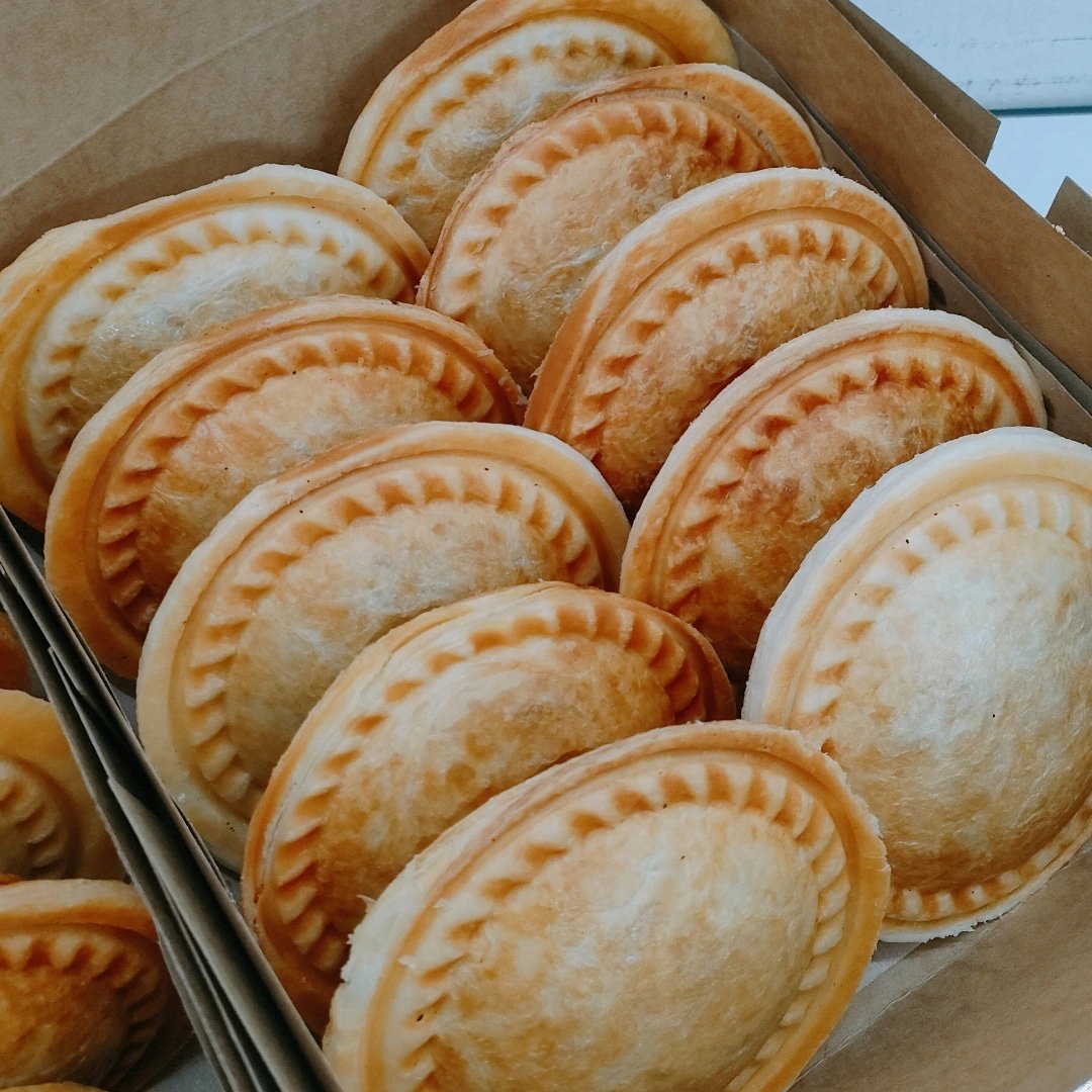 10PC FROZEN SPICY BEEF CHEESE