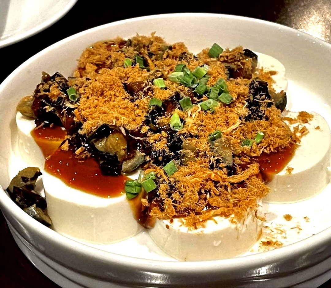 Cold Japanese Beancurd with Century Egg and Pork Floss 皮蛋肉鬆豆腐 