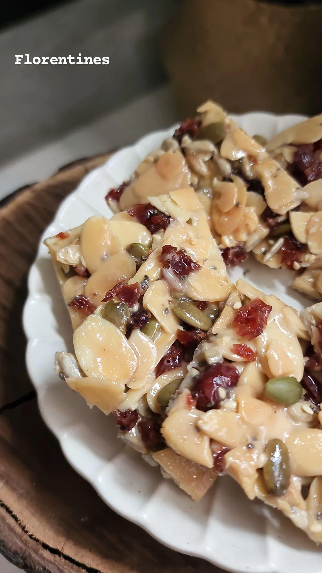 Cranberry Florentine Cookies_1