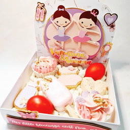 Premium Deluxe Treat Box