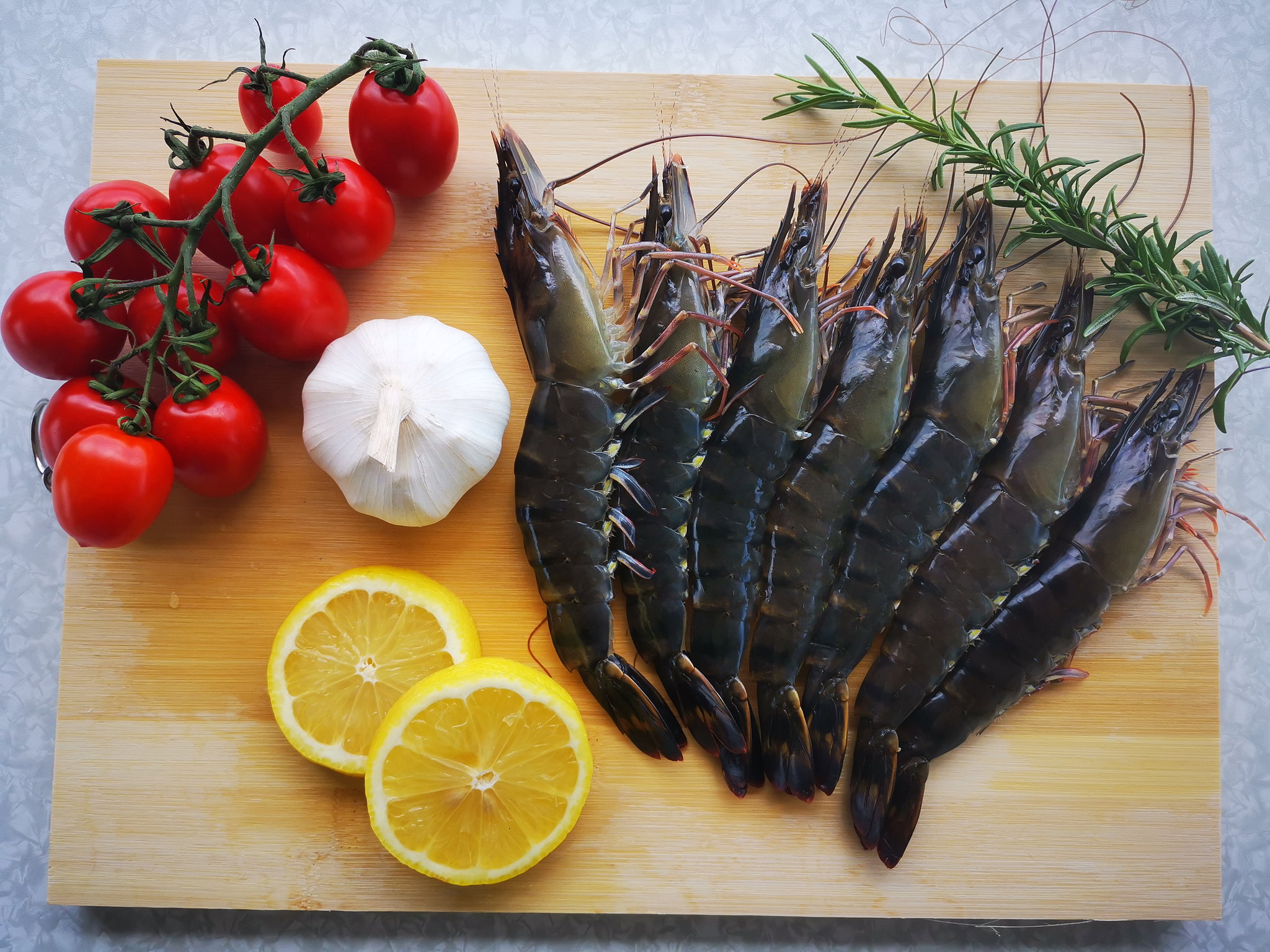 Tiger Prawns (1 kg)_0