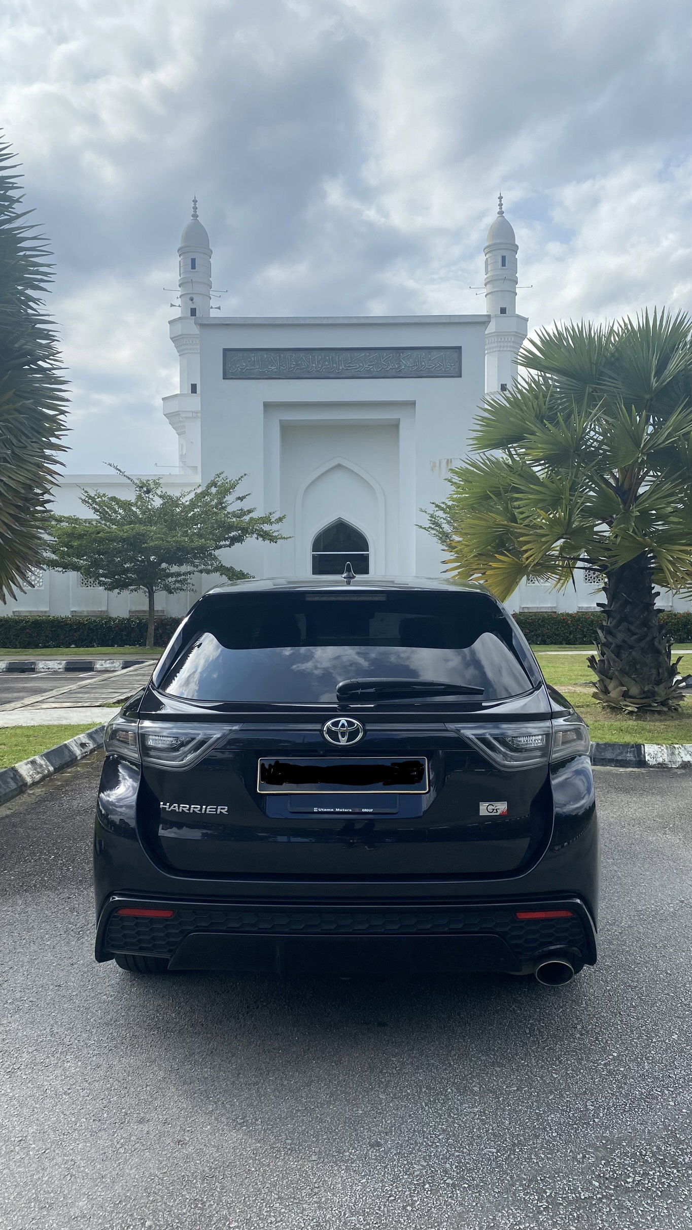 TOYOTA HARRIER_1