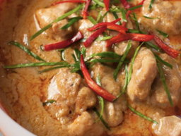Thai red curry with chicken