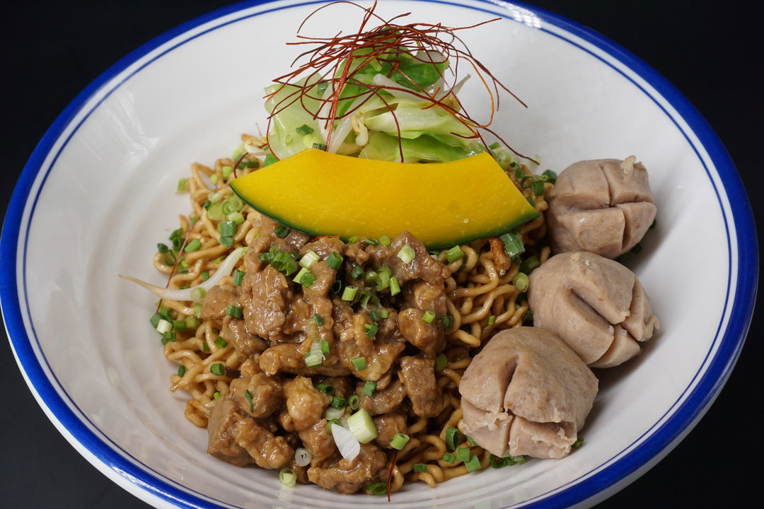 3. Sweet yamin noodle