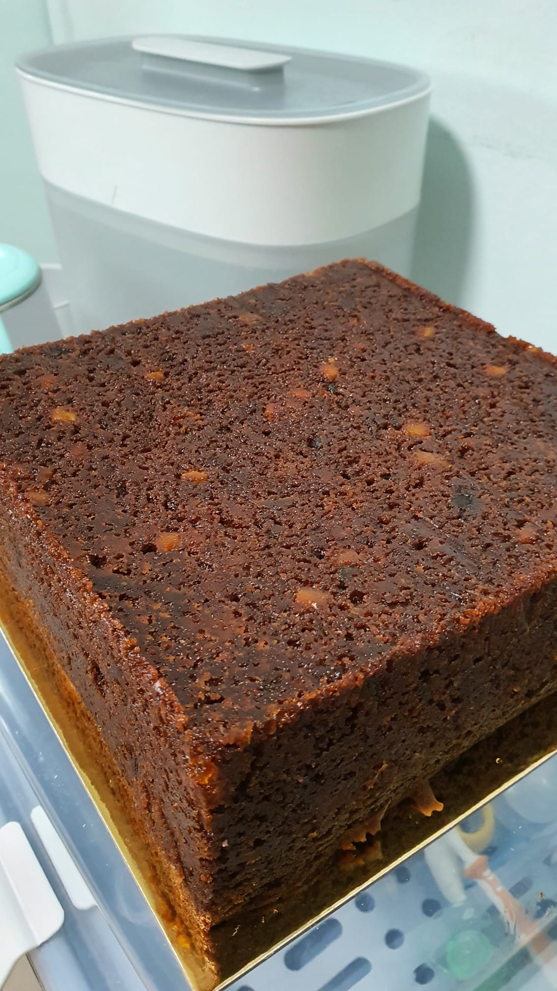 Kek Kukus (Moist Steam Fruit Cake)_0