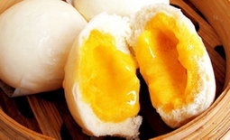 Custard Steamed Sweet Buns  奶黄包  (4 or 8 pcs)