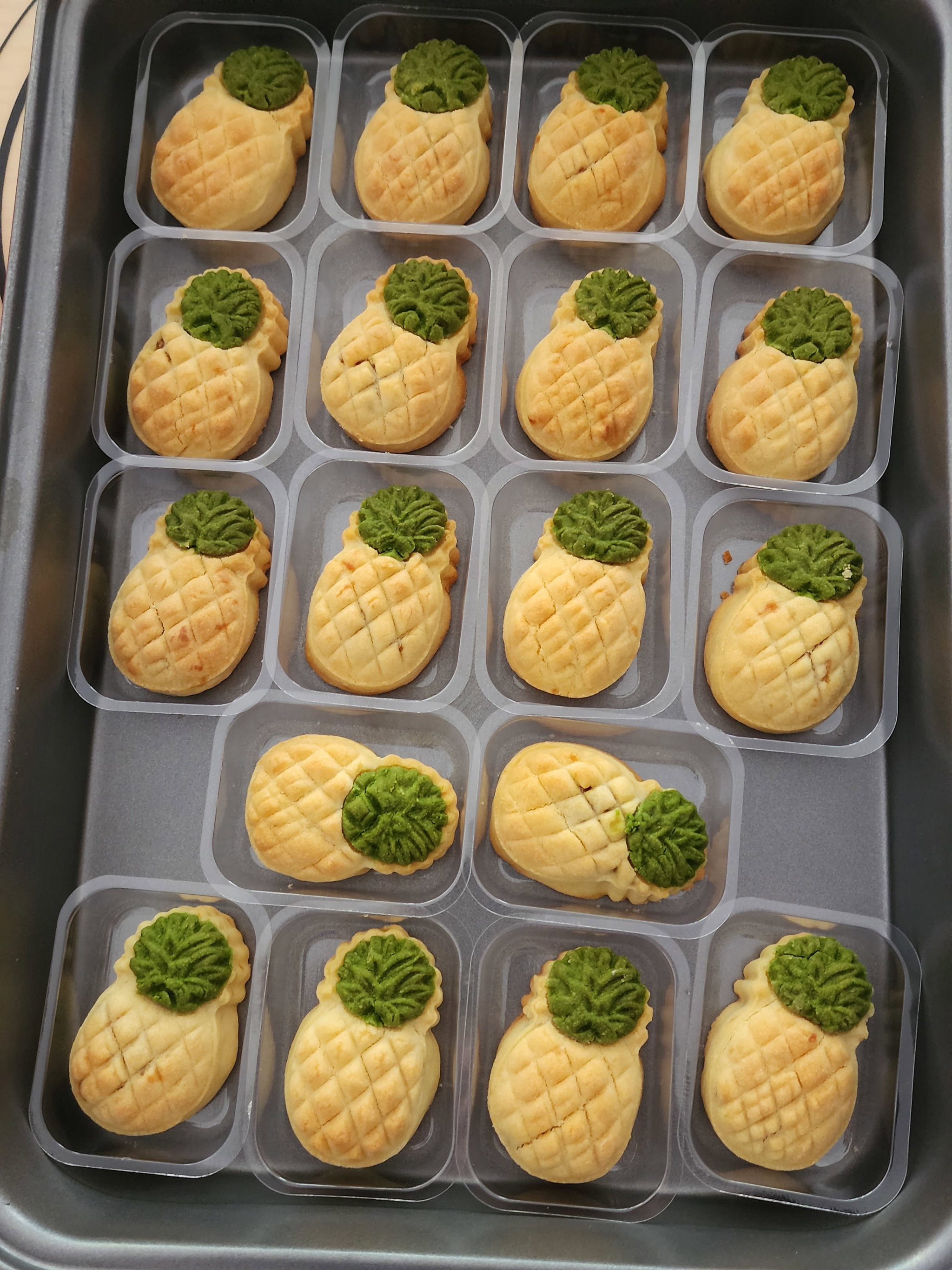 Mini cranberry pineapple tart_0
