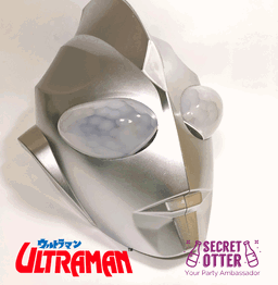 Ultraman full face mask with LED Glowing Eyes!